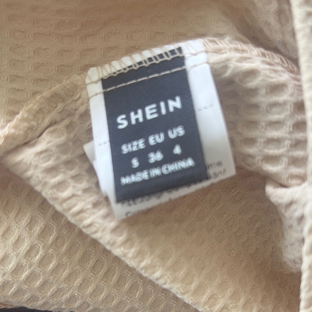 SHEIN Cream Textured Blouse - Picture 2 of 3